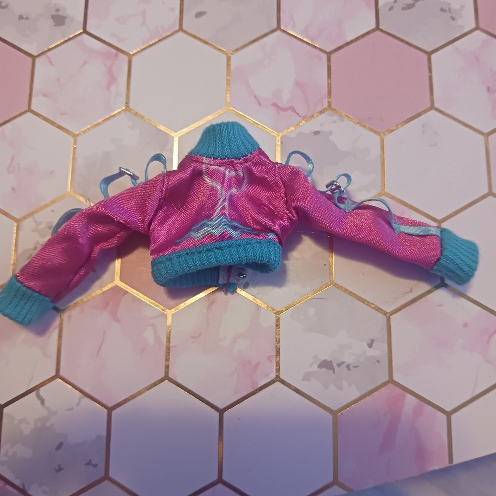 Doll clothes bundle - Picture 2 of 2